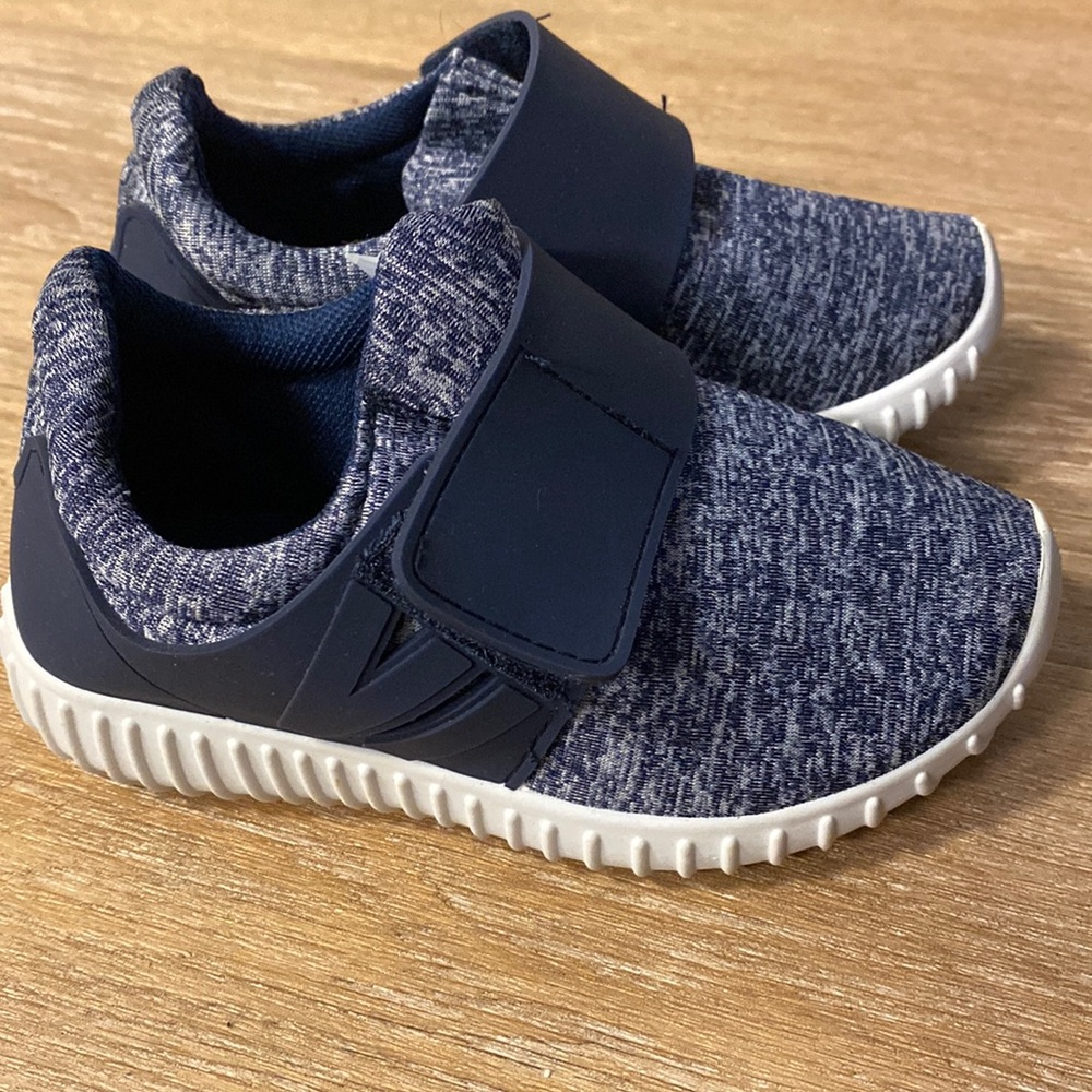 Boy sneakers